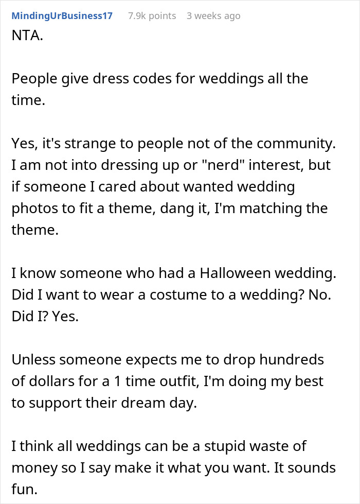 Nerdy Couple Wants A Fantasy Wedding, Guests Say They're Uncomfortable With The Theme - 15