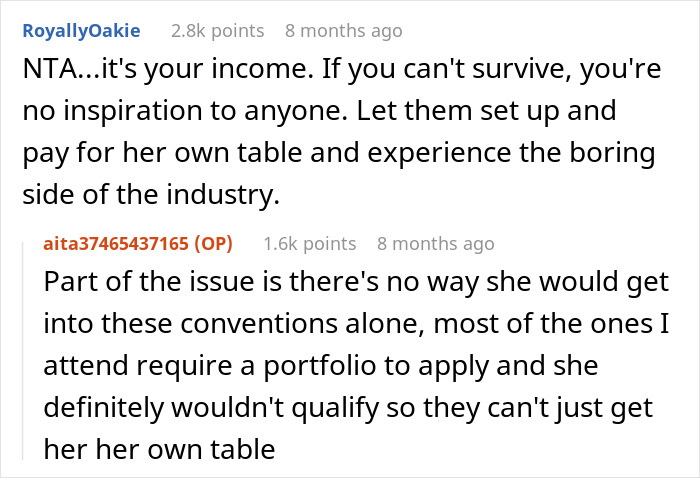 "It's Just A Hobby": Family Hijack Woman's Comic Con Table To Promote Her 8-Year-Old Niece