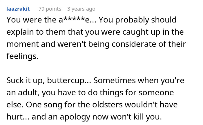 Bride Wouldn’t Let Grandparents-In-Law Ruin Her Wedding With Their ‘Special’ Moment, Gets Dragged - 31