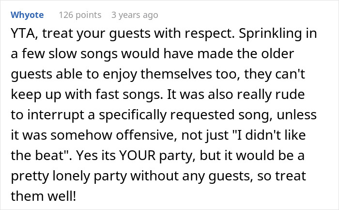 Bride Wouldn’t Let Grandparents-In-Law Ruin Her Wedding With Their ‘Special’ Moment, Gets Dragged - 26