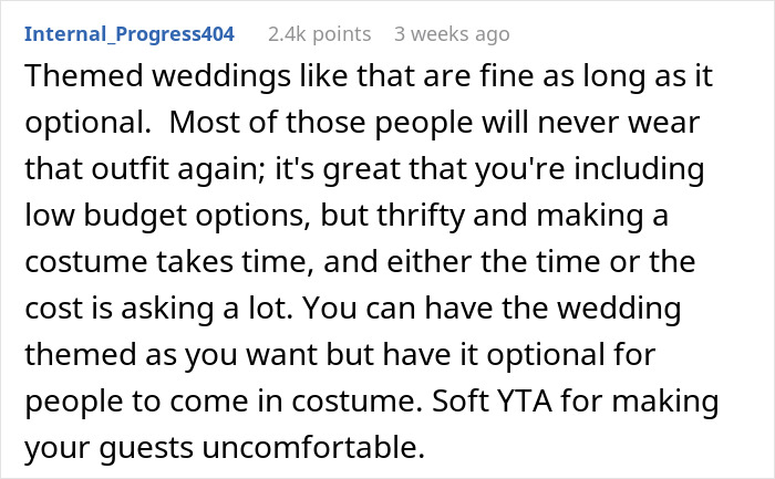 Nerdy Couple Wants A Fantasy Wedding, Guests Say They're Uncomfortable With The Theme - 22