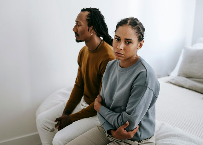 People Share 30 Signs That Just Scream “This Couple Isn’t Going To Make It” - 16