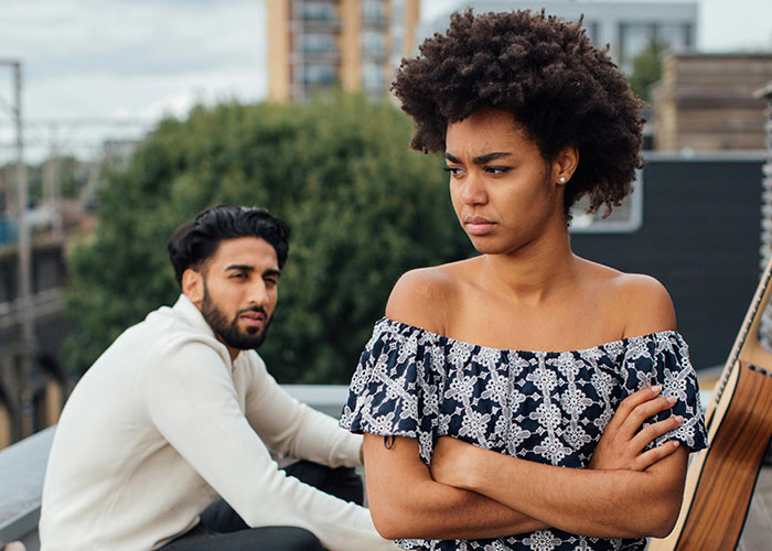 People Share 30 Signs That Just Scream “This Couple Isn’t Going To Make It” - 4