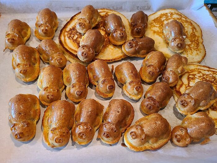 Whip Up Delightful Treats With A Piggy Pop Silicone Mold For Baking: Create Adorable Snacks And Playful Desserts