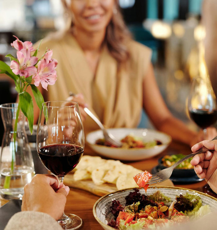 “I Blocked Him”: Guy Takes Himself For An Expensive Meal After Entitled Date Ruins His Plans - 12