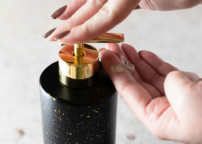 "What Disgusting Advice Ended Up Being Actually Helpful?" (25 Answers)