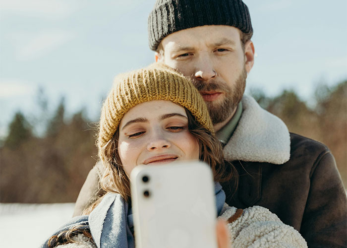 Woman Refuses To Share Last Name With Fiancé’s ‘Intimidating’ Ex, Demands She Change It - 9