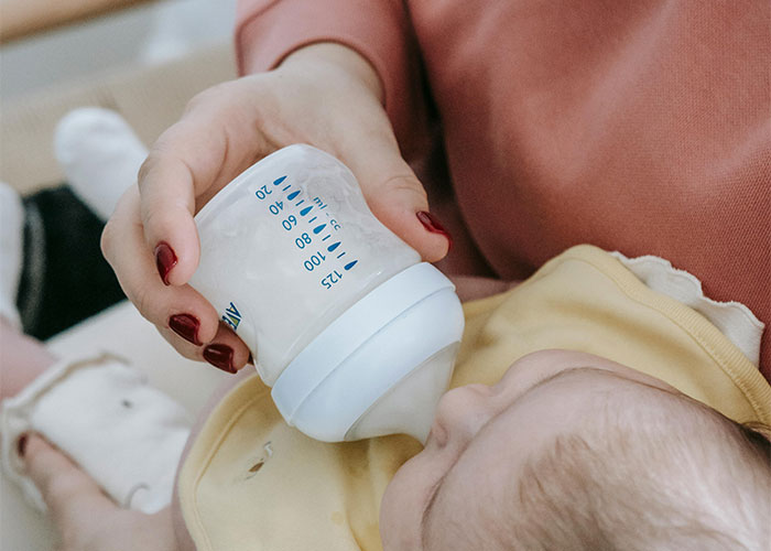 Teen Refuses To Become BF&rsquo;s Mom&rsquo;s Free Babysitter After She Welcomes Baby No. 10