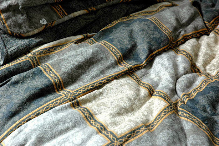 Someone Asks People To Share The Grossest Thing Their Partner Does, And 30 Don't Hold Back - 3