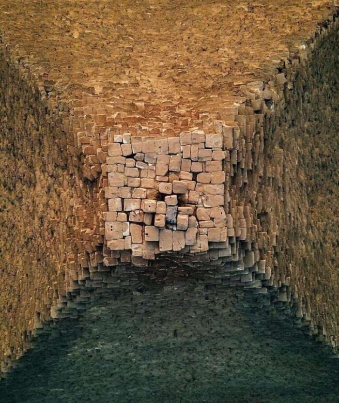 La punta de la pirámide de Giza en Egipto