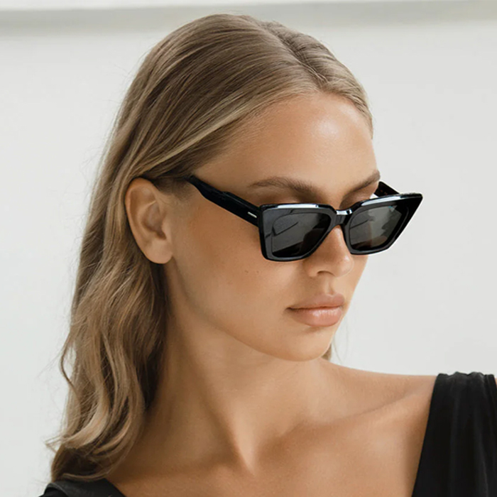 These Stylish Sunglasses Are Boss Babe Approved