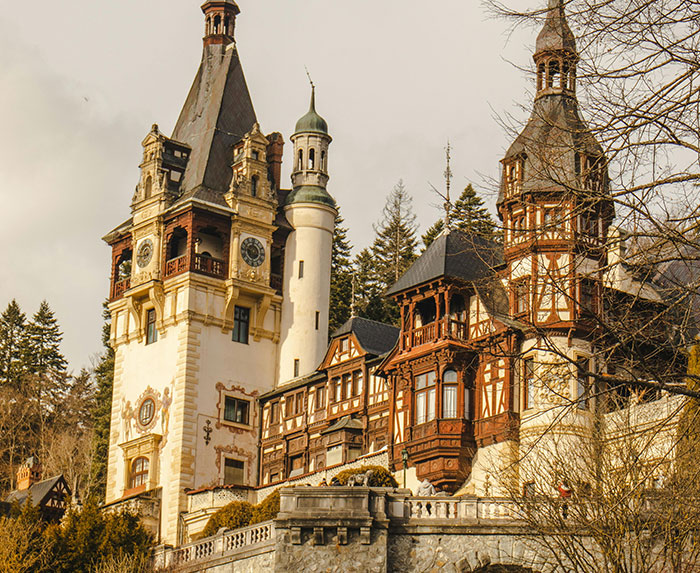 “Can’t Recommend It Enough”: 22 Travelers Share Unpopular Travel Destinations That Are Worth It