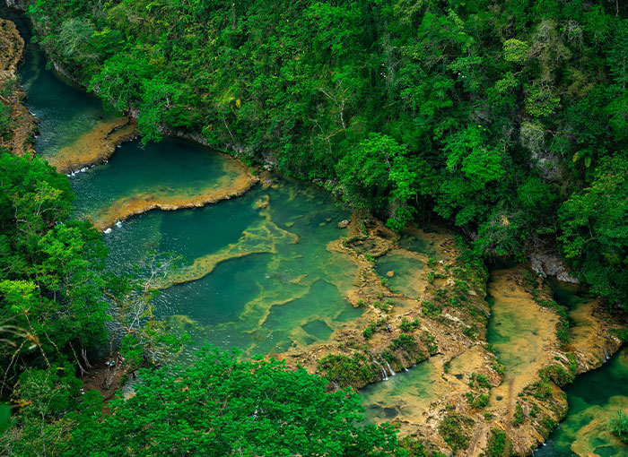 “Can’t Recommend It Enough”: 22 Travelers Share Unpopular Travel Destinations That Are Worth It