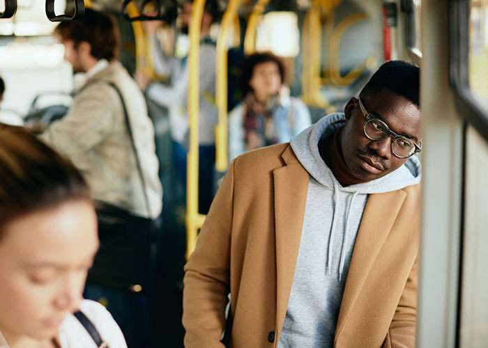 New Manager Enforces Ridiculous Dress Code, Is Shocked When Employee Decides To Quit - 11