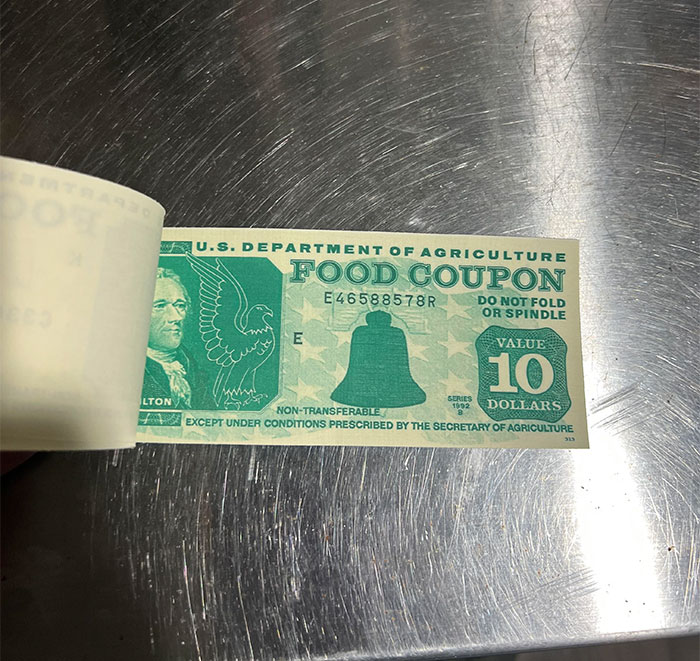 18 People Share The Financial Differences Between Them And Their Parents