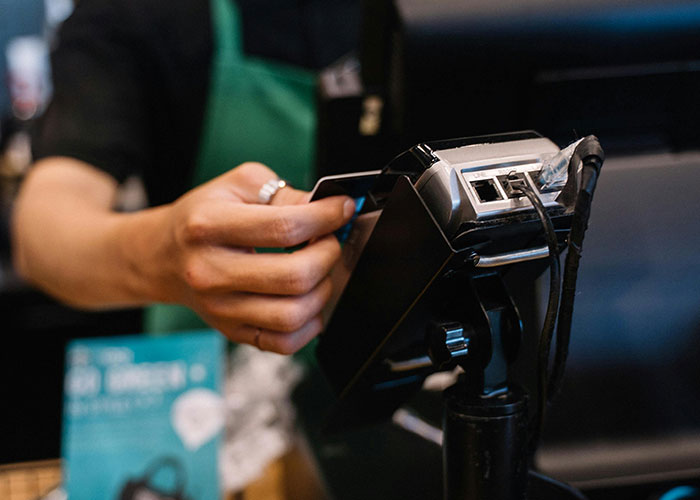 People Share How They Realized They’re Not That Young Anymore (39 Answers) - 26