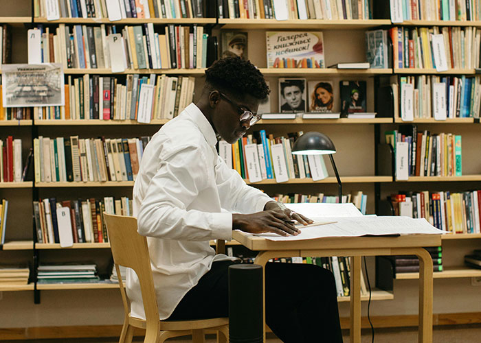 “Absolutely Bloody Tragic”: 50 People Reveal Where The Smartest Kid Of Their Class Ended Up - 21