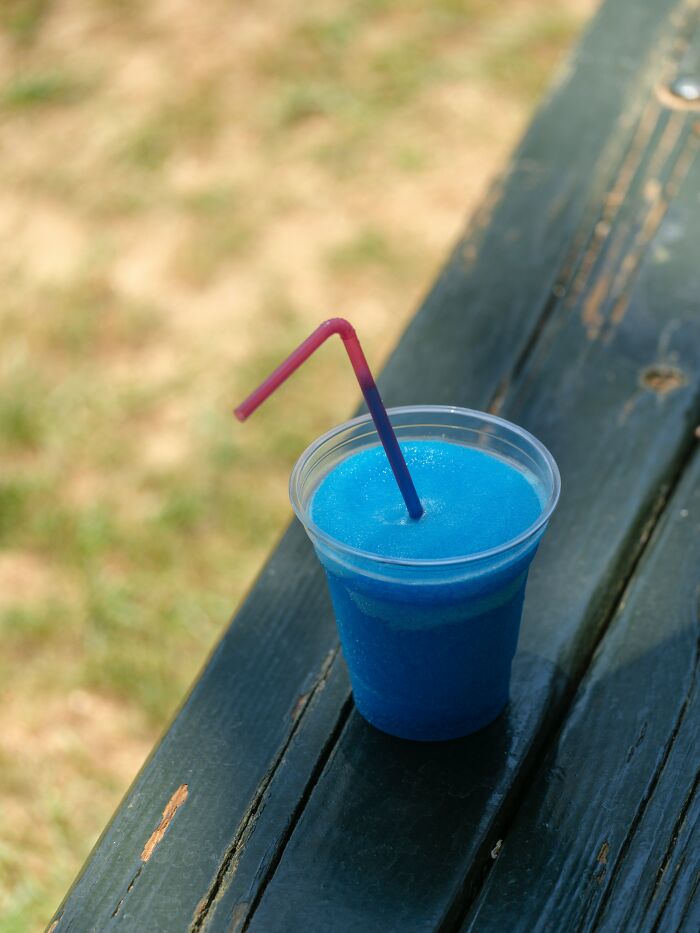 40 People Reveal The Thing They Did For Money That They're Most Ashamed Of