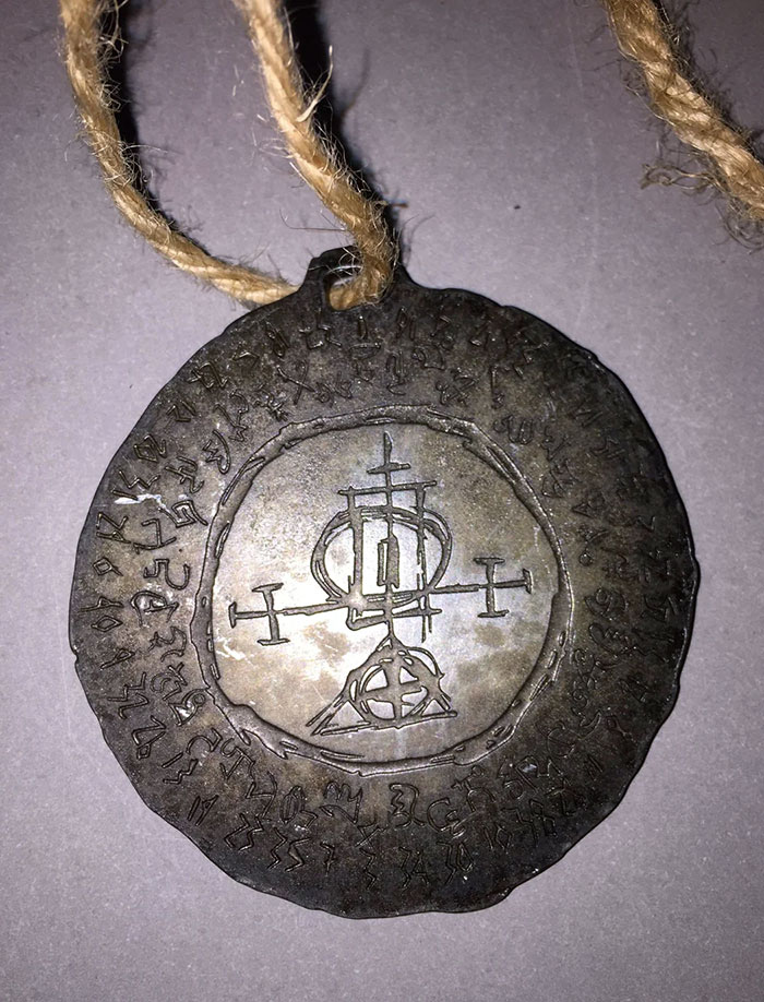 I Received This In The Mail Today Anonymously. No Clue What It Is, But It Looks Like Handmade