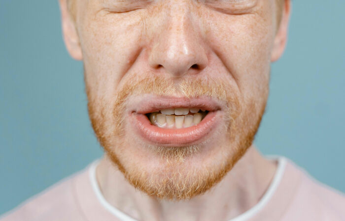 30 People Reveal Socially Unacceptable Facts About Themselves In This Viral Thread