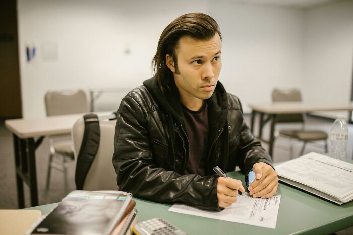 36 People Spilled The Beans About The Scandals At Their Schools That Shocked Everyone - 8