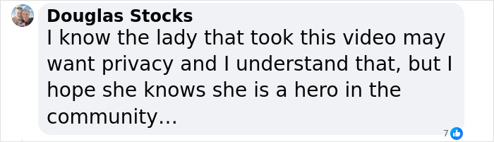 “Fantastic Work”: People Praise Woman’s Quick Thinking In Catching Upskirter On Camera - 6