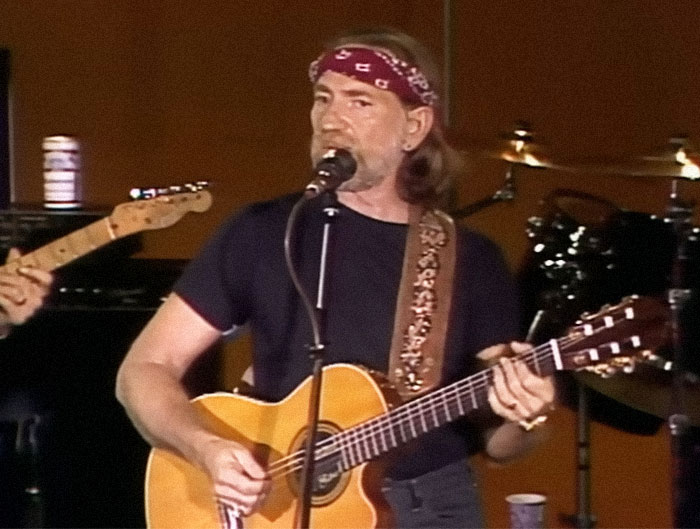 35 Nice Celebrities These People Have Met In Real Life