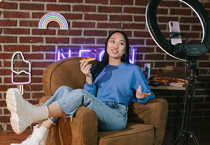 “I Silently Cringe When People Bring Them Up”: 25 Popular Things That People Say Are No Good - 10