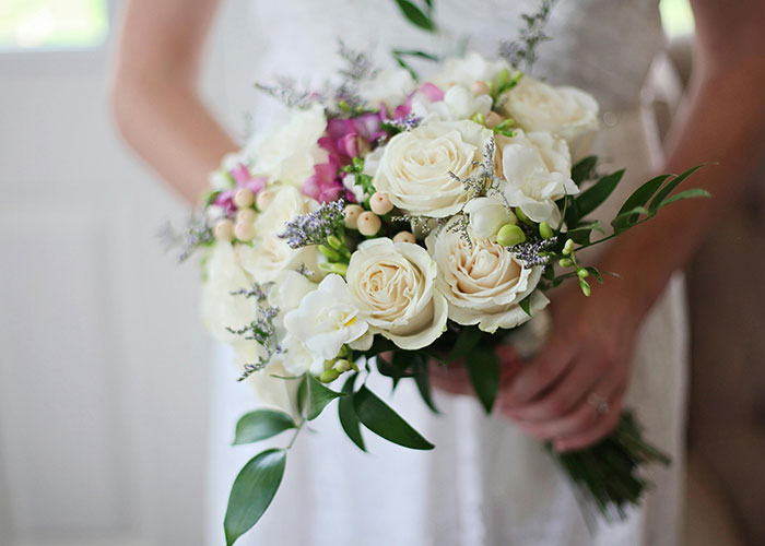 Nerdy Couple Wants A Fantasy Wedding, Guests Say They're Uncomfortable With The Theme