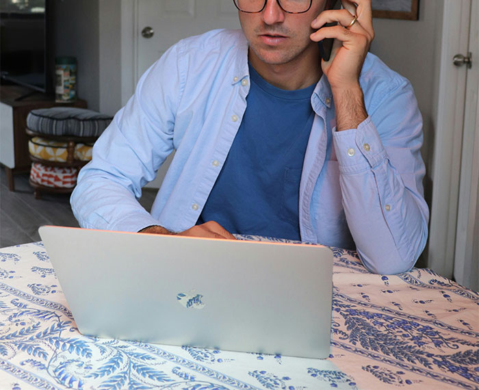 Online Scammers Try Their Luck On The Wrong Person, Regret It All When He Retaliates - 1