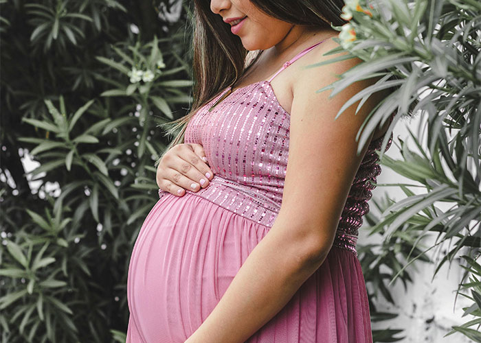 Skeletons In The Closet: 30 Wild Family Secrets That Shook Generations