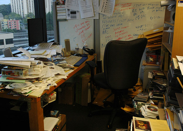 “I Sadly Thought This Was Normal Behavior For A Long Time”: 30 Signs That Somebody Is Not Okay - 3