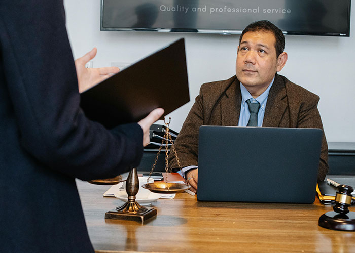 34 Of The Most Surprising Loopholes That Got Cases Instantly Dismissed - 31