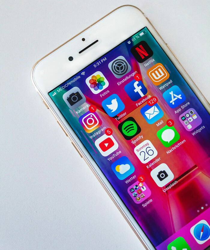 "Dopamine-High": 32 Things That Made The World Worse