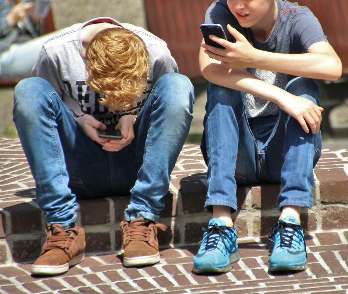 "Dopamine-High": 32 Things That Made The World Worse