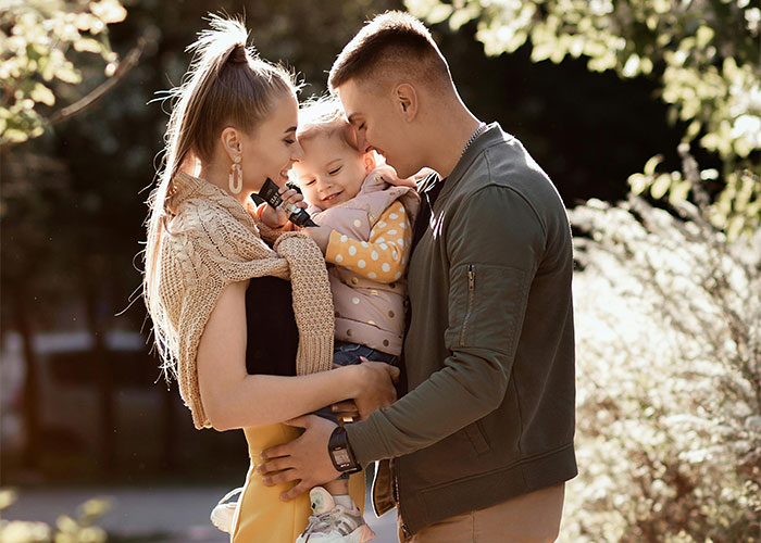 Media Myths: 30 Things People Believe Are Incorrectly Portrayed As Stigmatized - 37