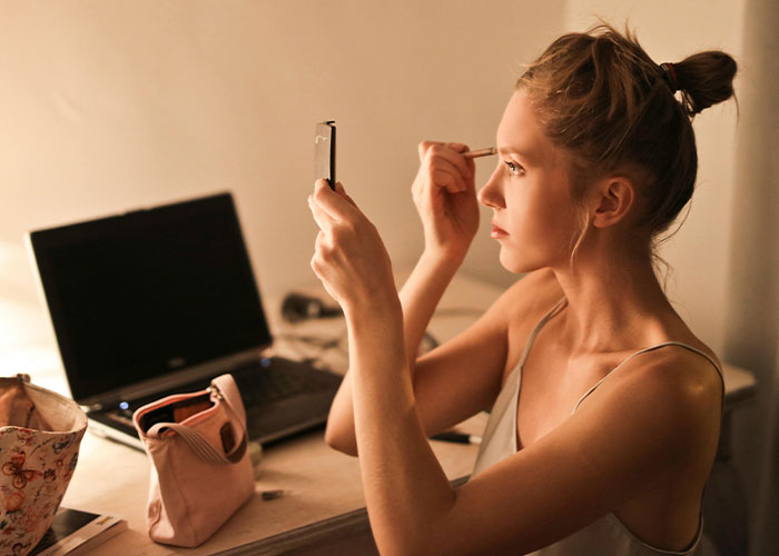 Media Myths: 30 Things People Believe Are Incorrectly Portrayed As Stigmatized - 11