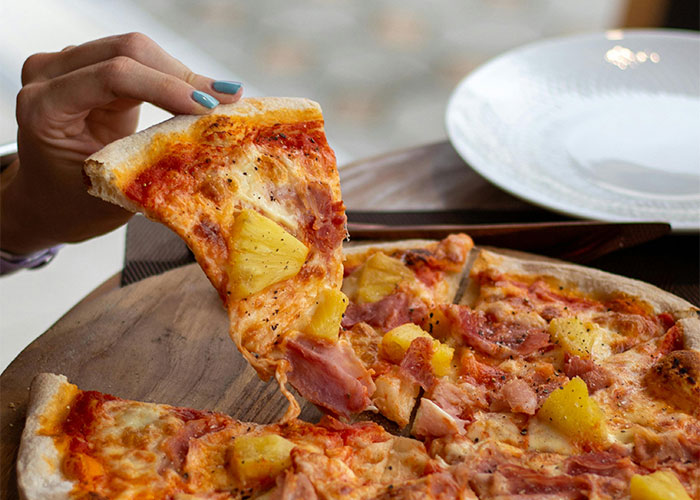 Media Myths: 30 Things People Believe Are Incorrectly Portrayed As Stigmatized - 12