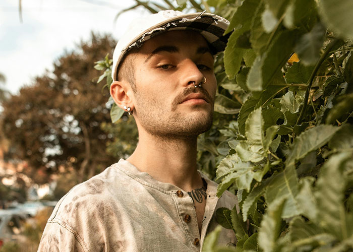 Media Myths: 30 Things People Believe Are Incorrectly Portrayed As Stigmatized - 33