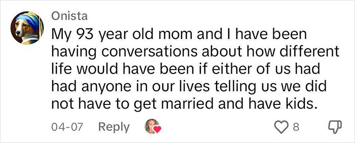 "Protect Yourself": Gen X Woman Warns People Against The Tradwife Trend After Being One Herself