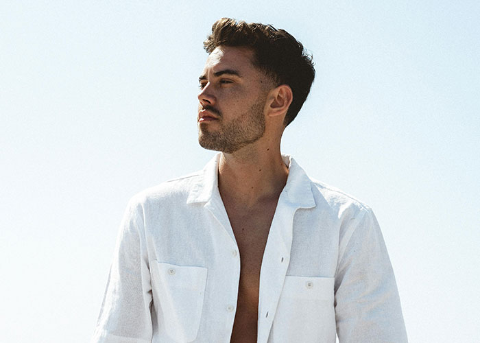 Woman Invites All 4 Of Husband's Mistresses To Their Divorce Trial, Drama Ensues Woman Invites All 4 Of Husband's Mistresses To Their Divorce Trial, Drama Ensues