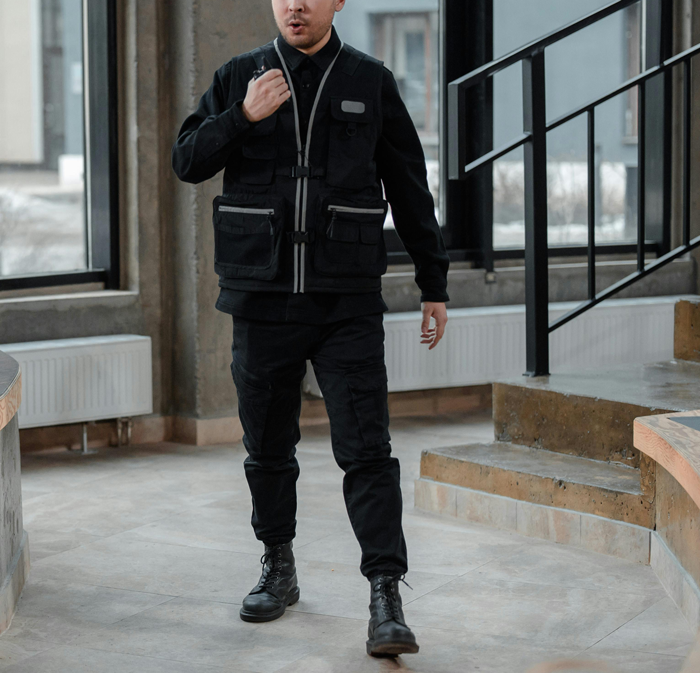 Entitled Mom Steals &lsquo;Golden Double Stuff&rsquo; Oreo Pack From Man&rsquo;s Cart In Parking Lot, Drama Ensues