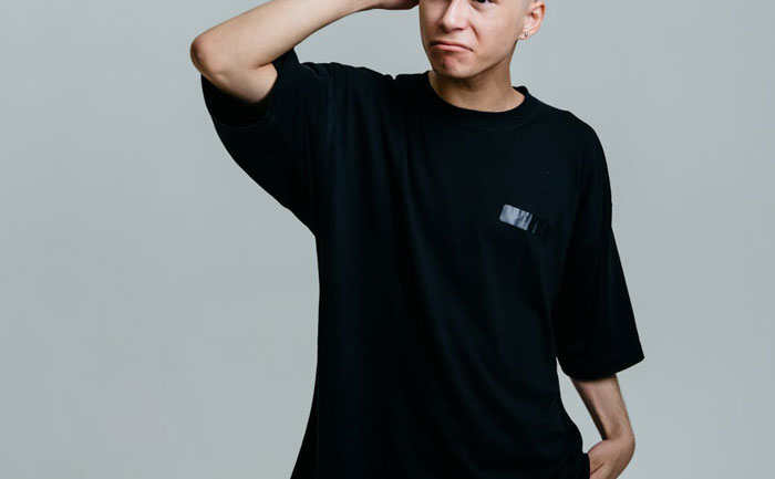 Entitled Mom Steals &lsquo;Golden Double Stuff&rsquo; Oreo Pack From Man&rsquo;s Cart In Parking Lot, Drama Ensues