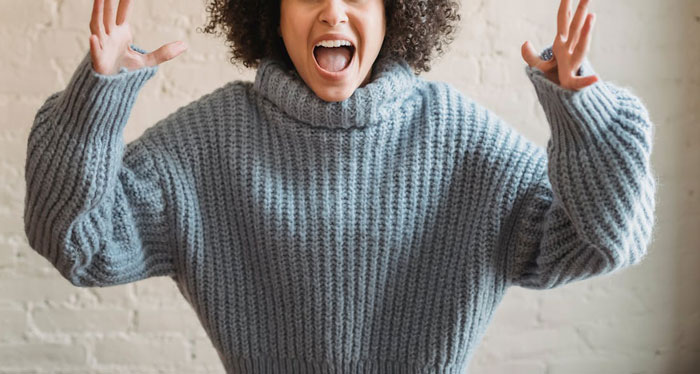 Entitled Mom Steals &lsquo;Golden Double Stuff&rsquo; Oreo Pack From Man&rsquo;s Cart In Parking Lot, Drama Ensues