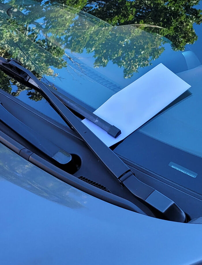 “He Faked It:” 30 Times Employees Messed Up So Bad, They Got Themselves Fired