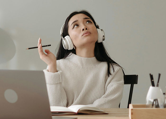 30 Folks Speculate What They’d Do If Given Immortality, But Also Sent Back 3,000 Years Back - 4