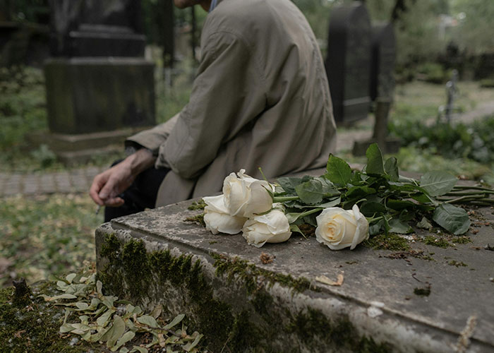 30 Folks Speculate What They’d Do If Given Immortality, But Also Sent Back 3,000 Years Back - 18