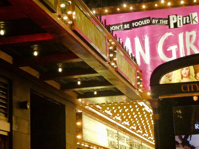 39 Movies That Have Amazing Rewatchability According To People Online