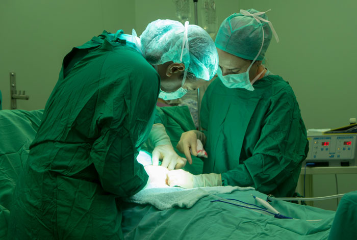 Mom Recovering From A C-Section Completely Loses It At Incompetent Husband Mom Recovering From A C-Section Completely Loses It At Incompetent Husband