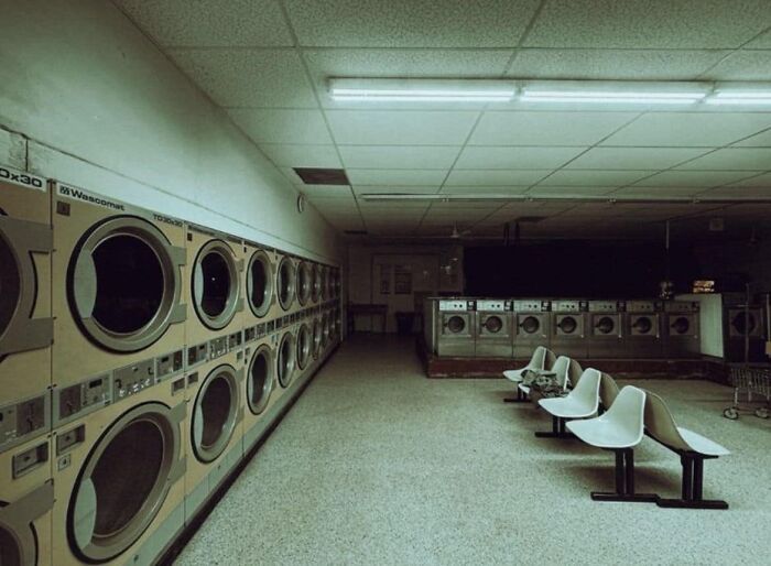 Liminal-Spaces-Images